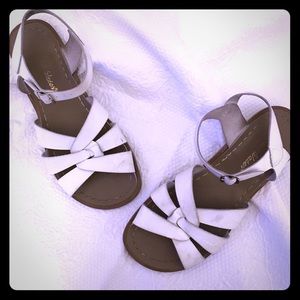 White Salt Water Sandals size 9 Women’s